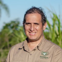 Víctor Larroza
